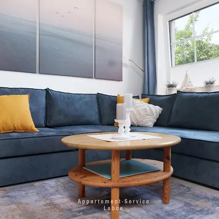 Apartment Wiesenweg W04 *